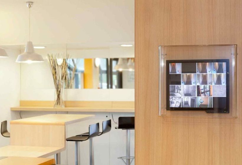 Hôtel F1 Nimes Ouest  | Nîmes | Gard | France 1