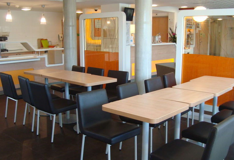 Hotel Ibis Budget Toulouse Aéroport  | Blagnac | Haute-Garonne | France 11