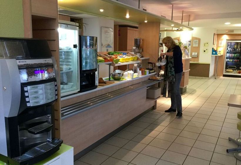 Hotel Ibis Budget Carcassonne Aeroport  | Carcasona | Aude | Francia 12