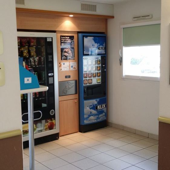 Hotel Ibis Budget Carcassonne Aeroport  | Carcasona | Aude | Francia 14