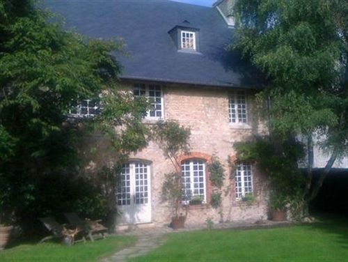 Bed and Breakfast Le Prieure  | Lisieux | Calvados | France 1