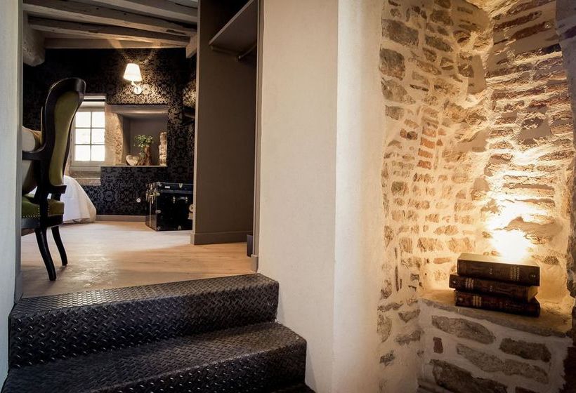 La Maison Du Colombier  | Beaune | Cote d'Or | France 11