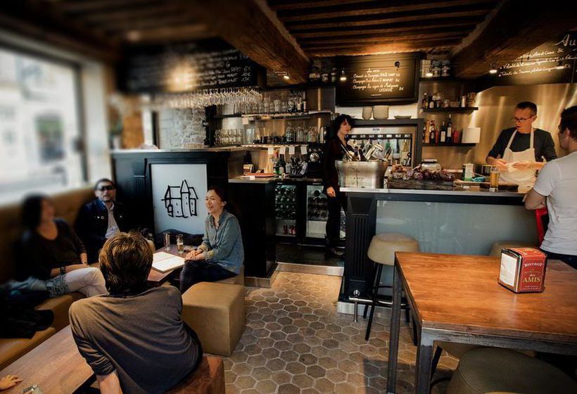 La Maison Du Colombier  | Beaune | Cote d'Or | France 17