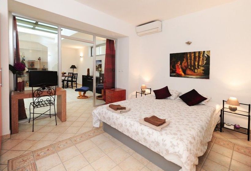 Paul Valery  | Nice | Alpes-Maritimes | France 14