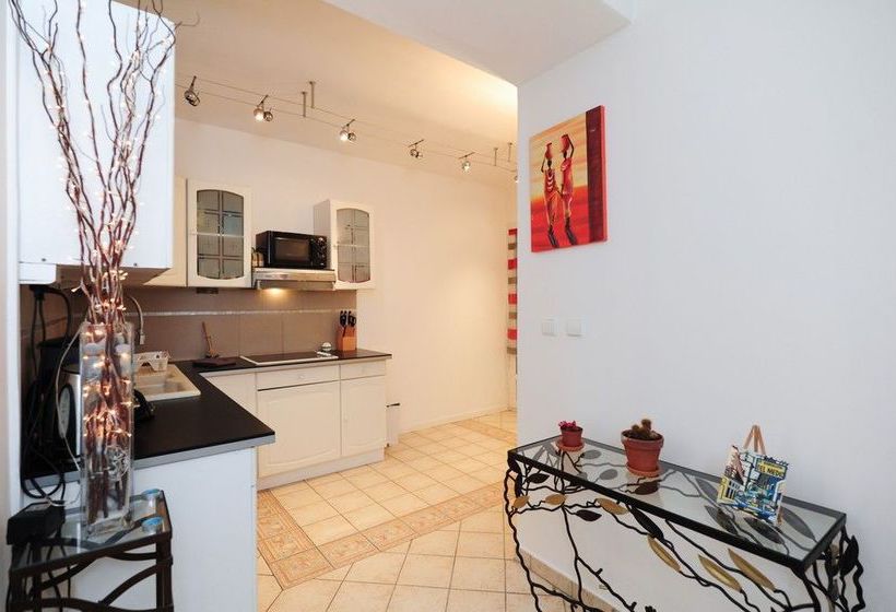 Paul Valery  | Nice | Alpes-Maritimes | France 15