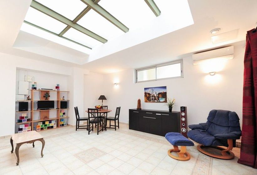 Paul Valery  | Nice | Alpes-Maritimes | France 8