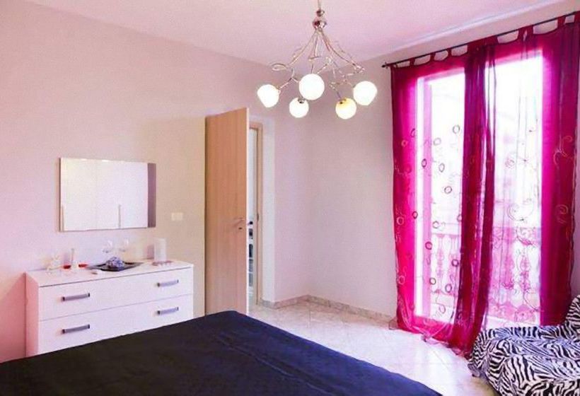 Studio Le Central  | Vittel | Vosges | Francia 12