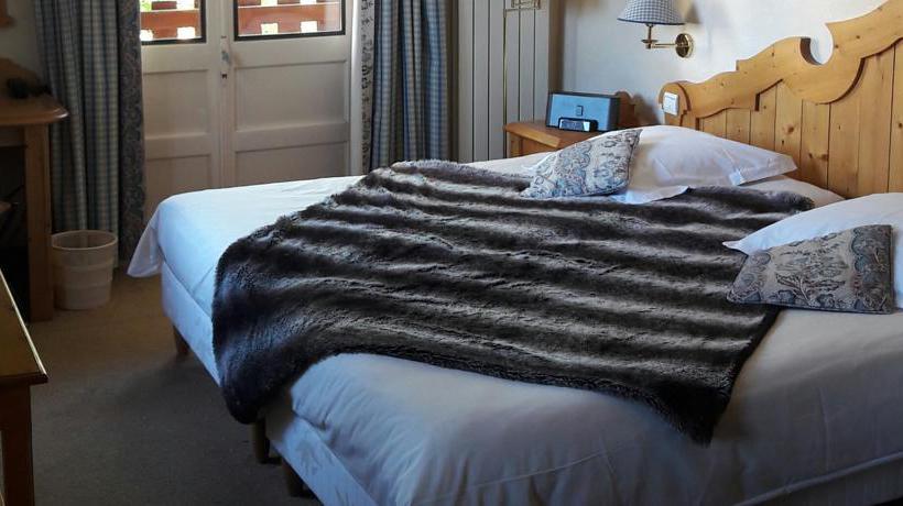 Hôtel Le Chalet Des Peupliers  | Courchevel | Savoie | France 12