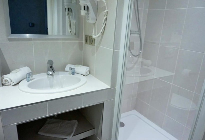 Hotel de la Couronne  | Aix-les-Bains | Savoie | France 13