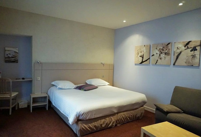 Hotel de la Couronne  | Aix-les-Bains | Savoie | France 9