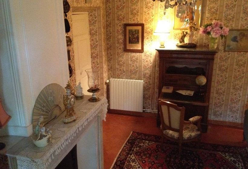 Bed and Breakfast Domaine Le Clos Du Pavillon Var