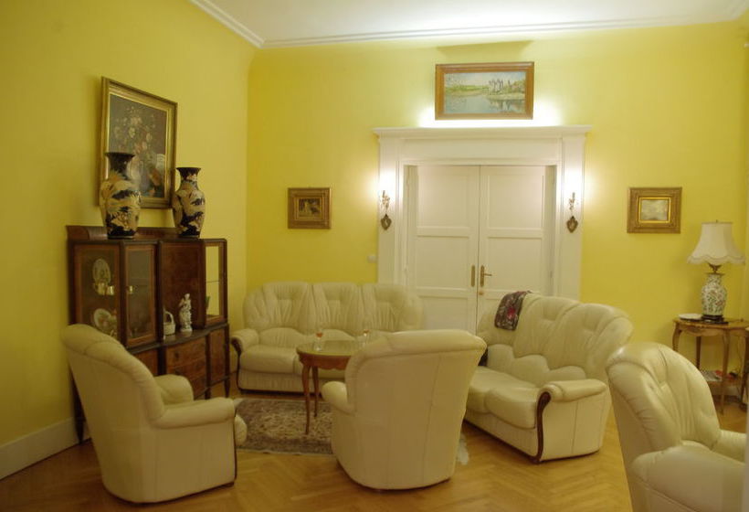 Pension Le Blason  | Nice | Alpes-Maritimes | France 1