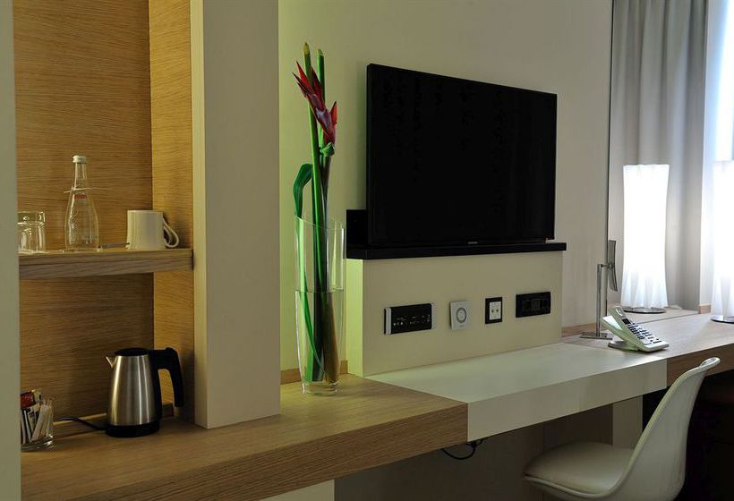 Manotel N'vY  | Genf | Genf | Schweiz 20