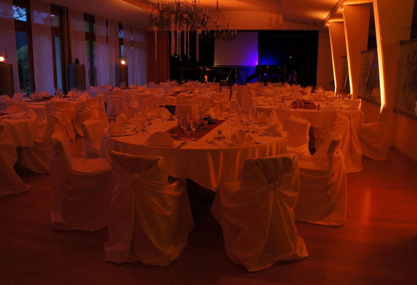 Hotel Hostellerie De St. Georges  | Gruyeres | Freiburg | Schweiz 4