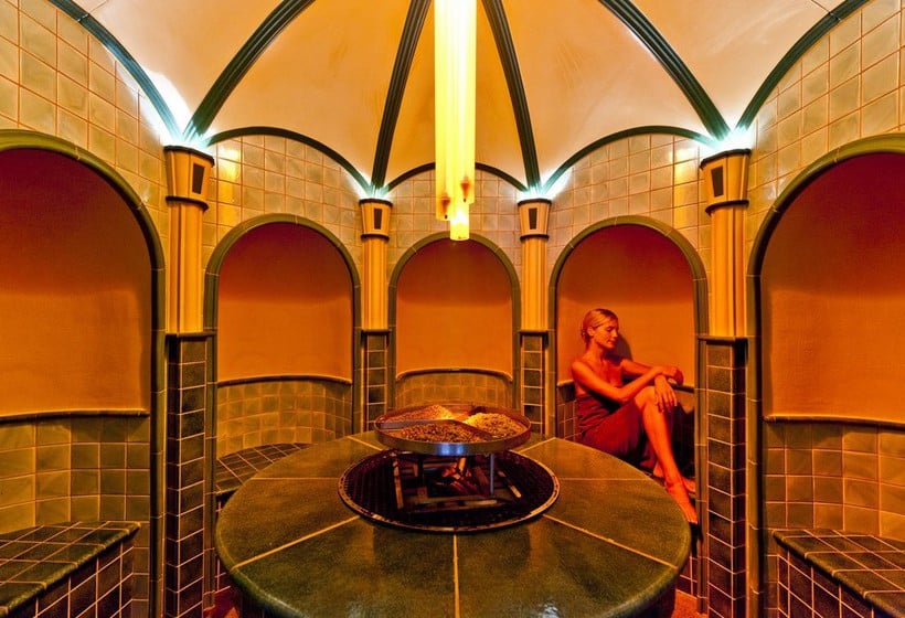 Grand Hotel Bellevue  | Gstaad | Bern | Schweiz 12