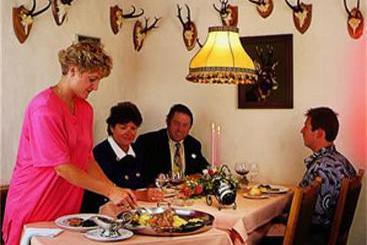 Hotel Alphorn  | Gstaad | Bern | Schweiz 1