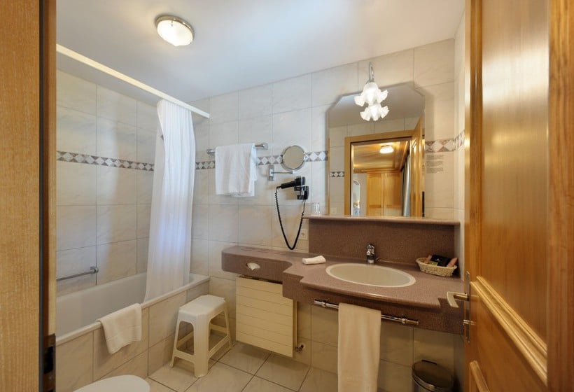 Hotel Arc en Ciel  | Gstaad | Bern | Schweiz 12