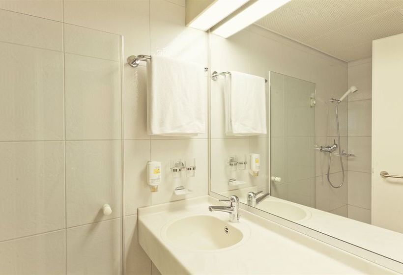 Hotel Welcome Inn  | Kloten | Zurich | Svizzera 11