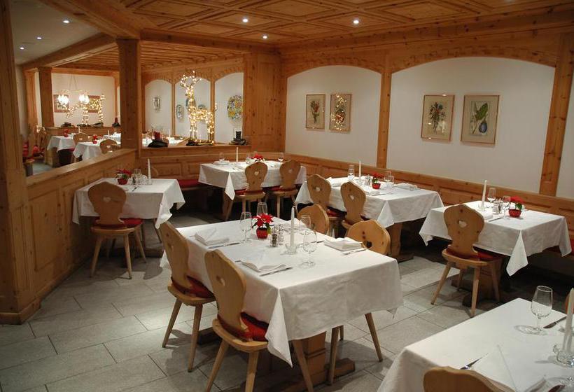 Corvatsch Hotel  | St. Moritz | Graubünden | Schweiz 12