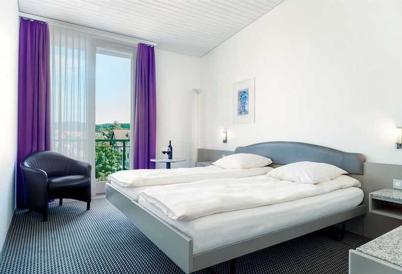 Hotel Fly Away  | Kloten | Zurich | Svizzera 11