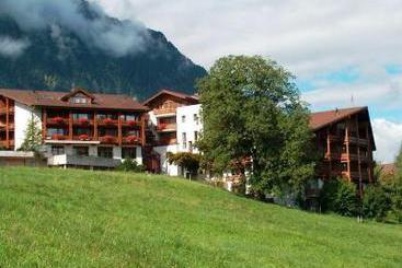 Hotel Aeschi Park  | Spiez | Bern | Schweiz 1