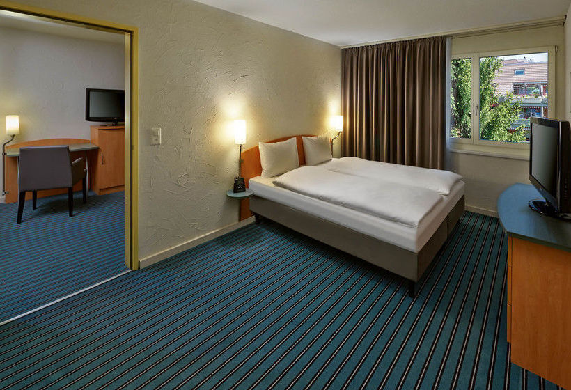 Aparthotel Operated By Hilton   | Opfikon | Zurich | Schweiz 18