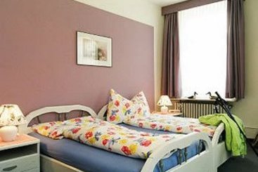 Hotel Lotschberg  | Interlaken | Bern | Schweiz 3