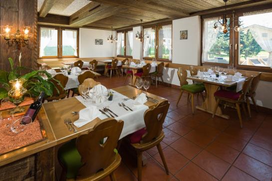 Matterhorn Valley Garni Hotel La Collina  | Grächen | Wallis | Schweiz