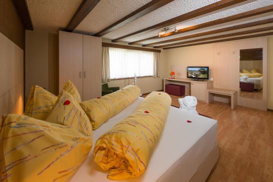 Matterhorn Valley Garni Hotel La Collina  | Grächen | Wallis | Schweiz 11