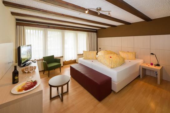 Matterhorn Valley Garni Hotel La Collina  | Grächen | Wallis | Schweiz 3