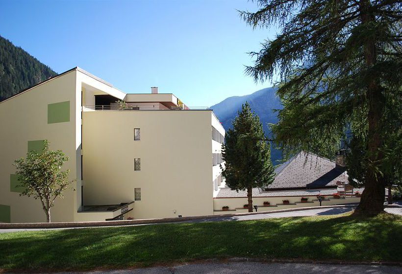 Hotel Astoria  | Leukerbad | Wallis | Schweiz 1