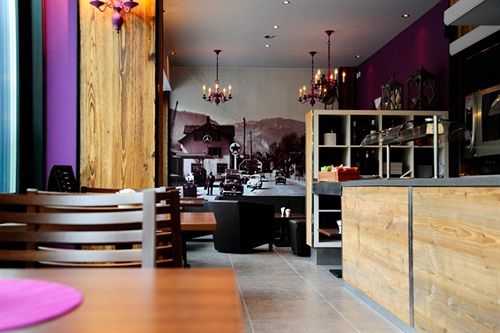 Hotel Oasis  | Moutier | Bern | Switzerland 2