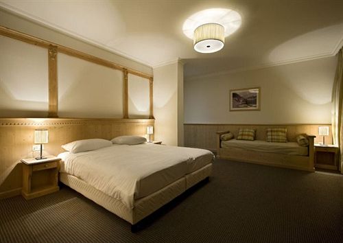 Schloss Hotel Wellness Family Pontresina