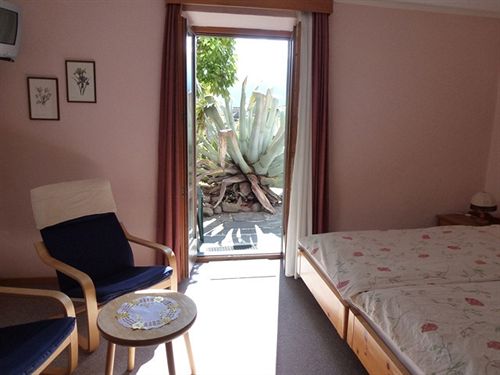 Hotel Garni Annita  | Muralto | Tessin | Schweiz 5