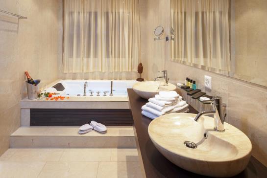 Hotel First  | Feusisberg | Schwyz | Schweiz 13