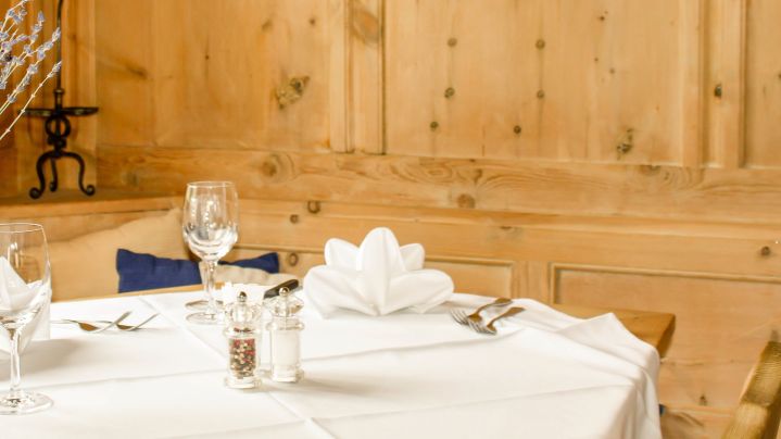 Hotel Veduta  | Cinuos-Chel | Graubunden | Switzerland 6