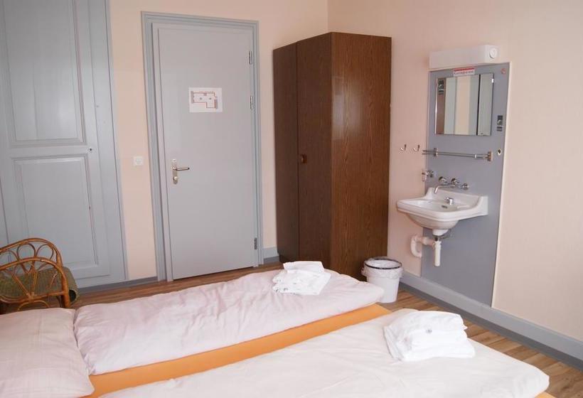 Hotel Schlosspintli  | Spiez | Bern | Schweiz 15