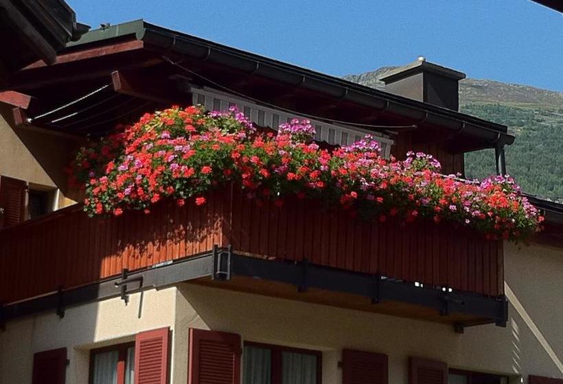 Privatzimmer / Bed & Breakfast  | Andermatt | Uri | Schweiz 1