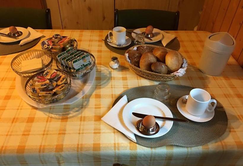 Privatzimmer / Bed & Breakfast  | Andermatt | Uri | Schweiz 10