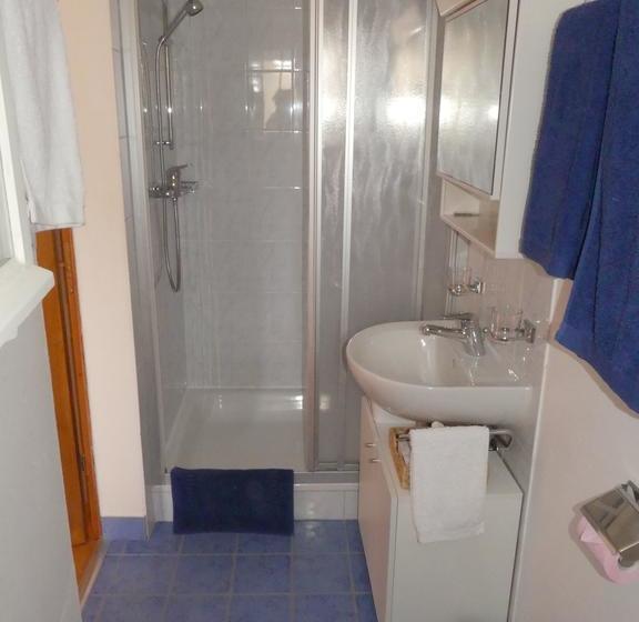 Bed & Breakfast Au Bonheur Des Iris  | Rolle | Vaud / Waadt | Schweiz 16