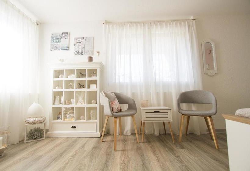 Bed and Breakfast Studio Living.. 