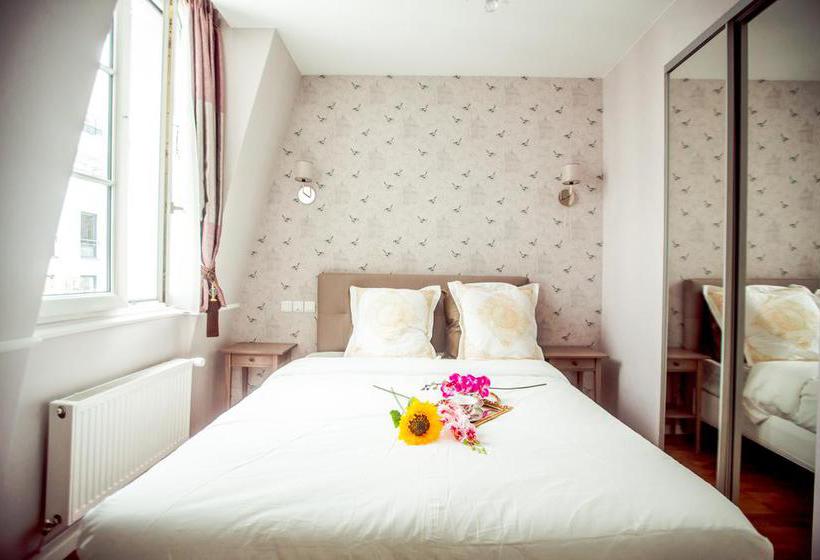 Bed and Breakfast La Maison Gobert  | Paris | Paris | France 8