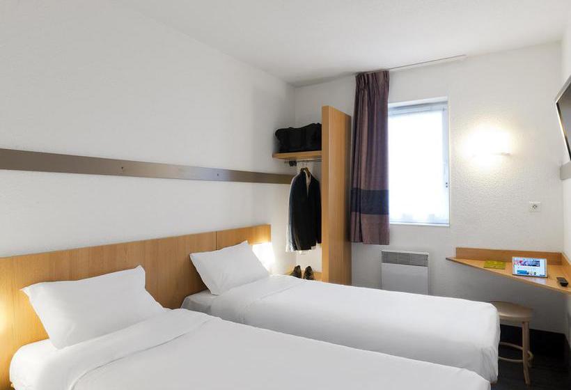 B&B Hôtel Angers Universite 