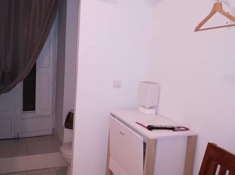 Hôtel California  | Béziers | Herault | France 13