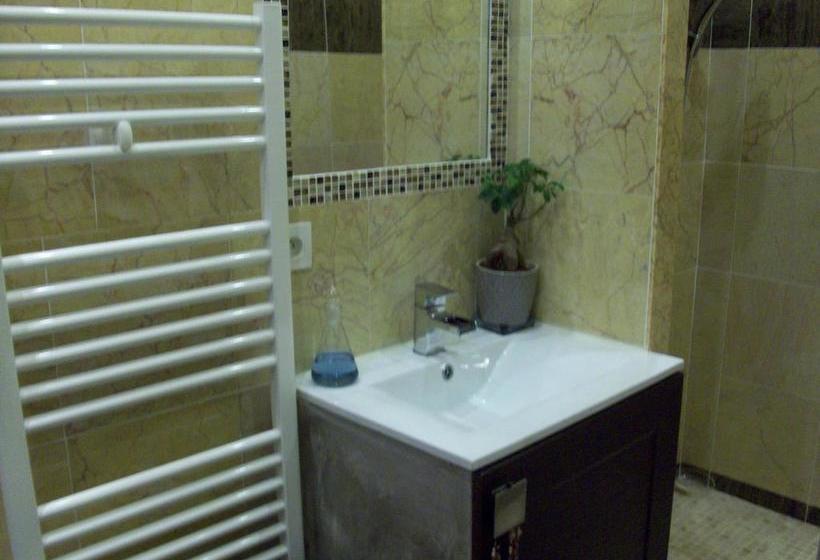 Bed and Breakfast Chambre Cocooning Avec S.de Bain Prive Alpes Marítimos