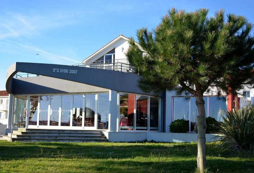 Interhotel Port La Vie  | St Gilles Croix de Vie | Vendee | France 11