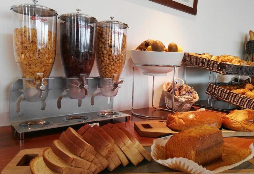 Interhotel Port La Vie  | St Gilles Croix de Vie | Vendee | France 6