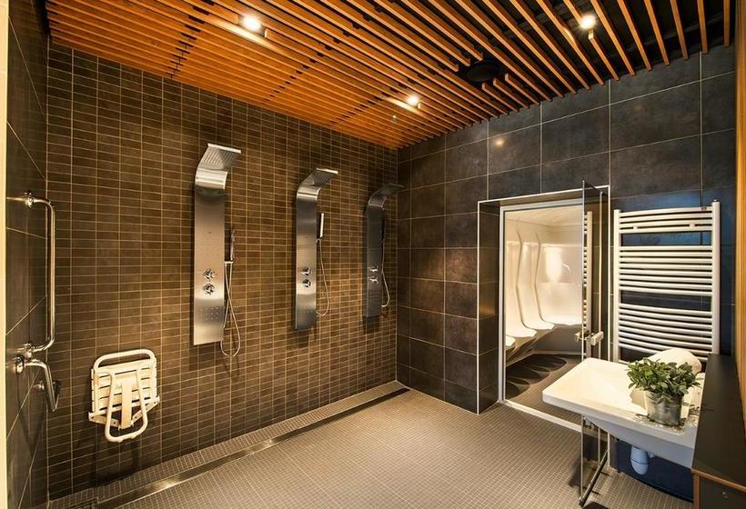 Interhotel Port La Vie  | St Gilles Croix de Vie | Vendee | France 8