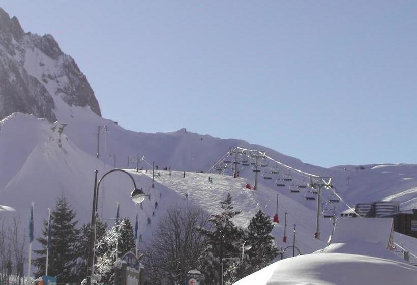 Hôtel Le Pourteilh  | La Mongie | Hautes-Pyrenees | France 16