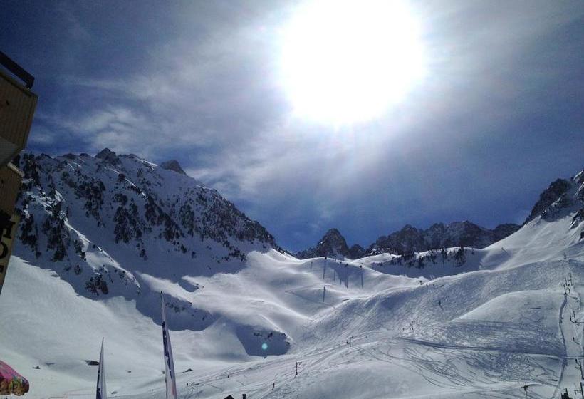 Hôtel Le Pourteilh  | La Mongie | Hautes-Pyrenees | France 20